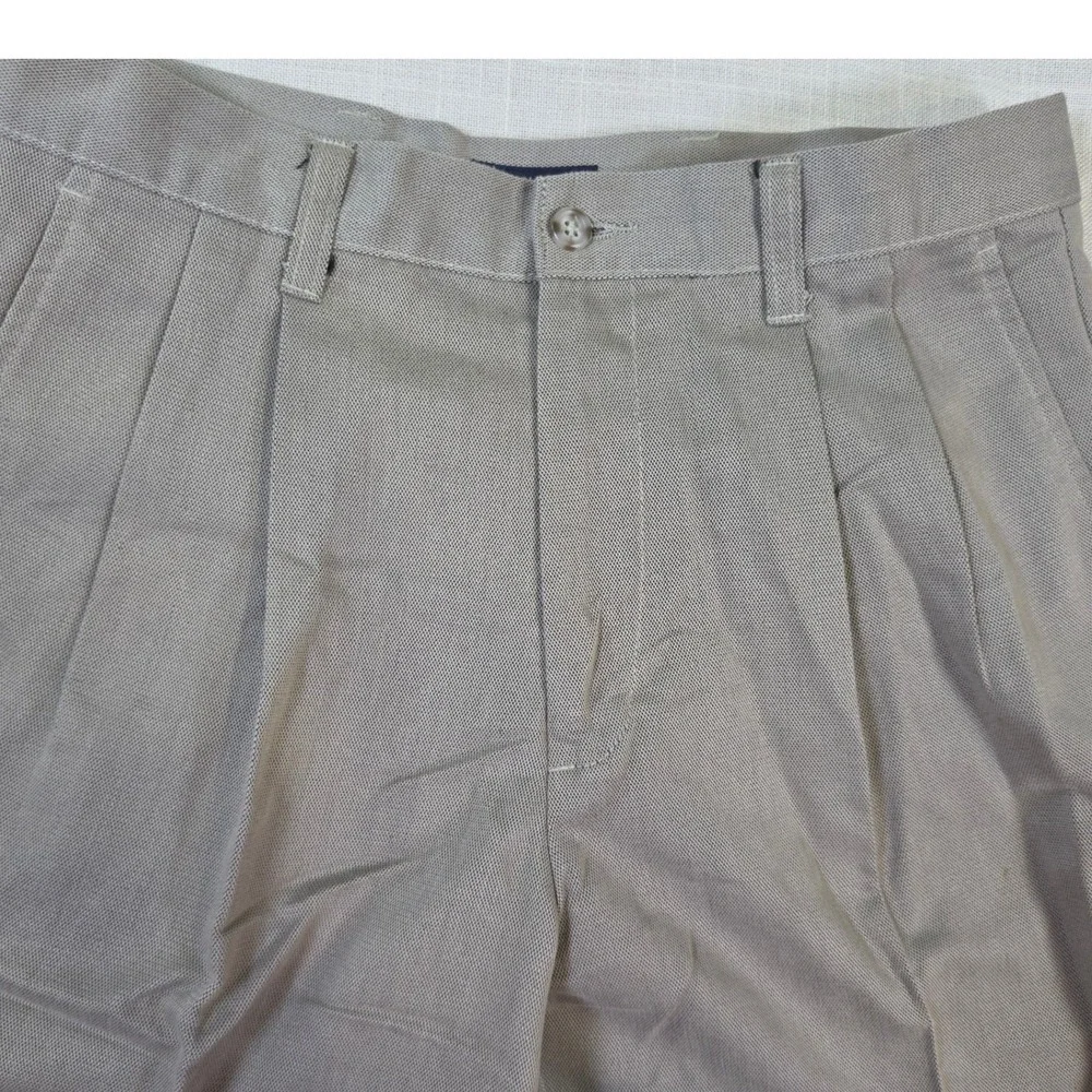 Dockers pleated front